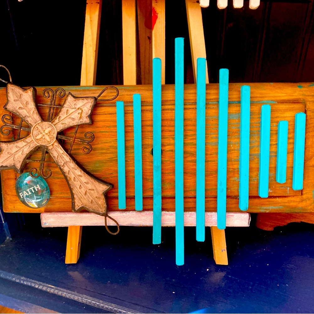 Sound wave art. This sound wave depicts the word “Faith”.